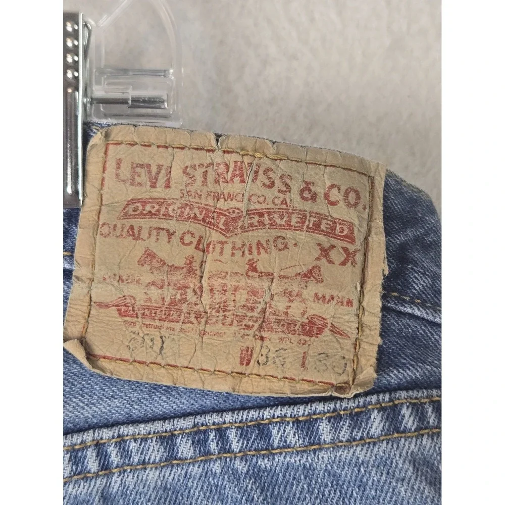 Levis Mens Blue 100% Cotton Denim Jeans 36 x 30 Button Fly